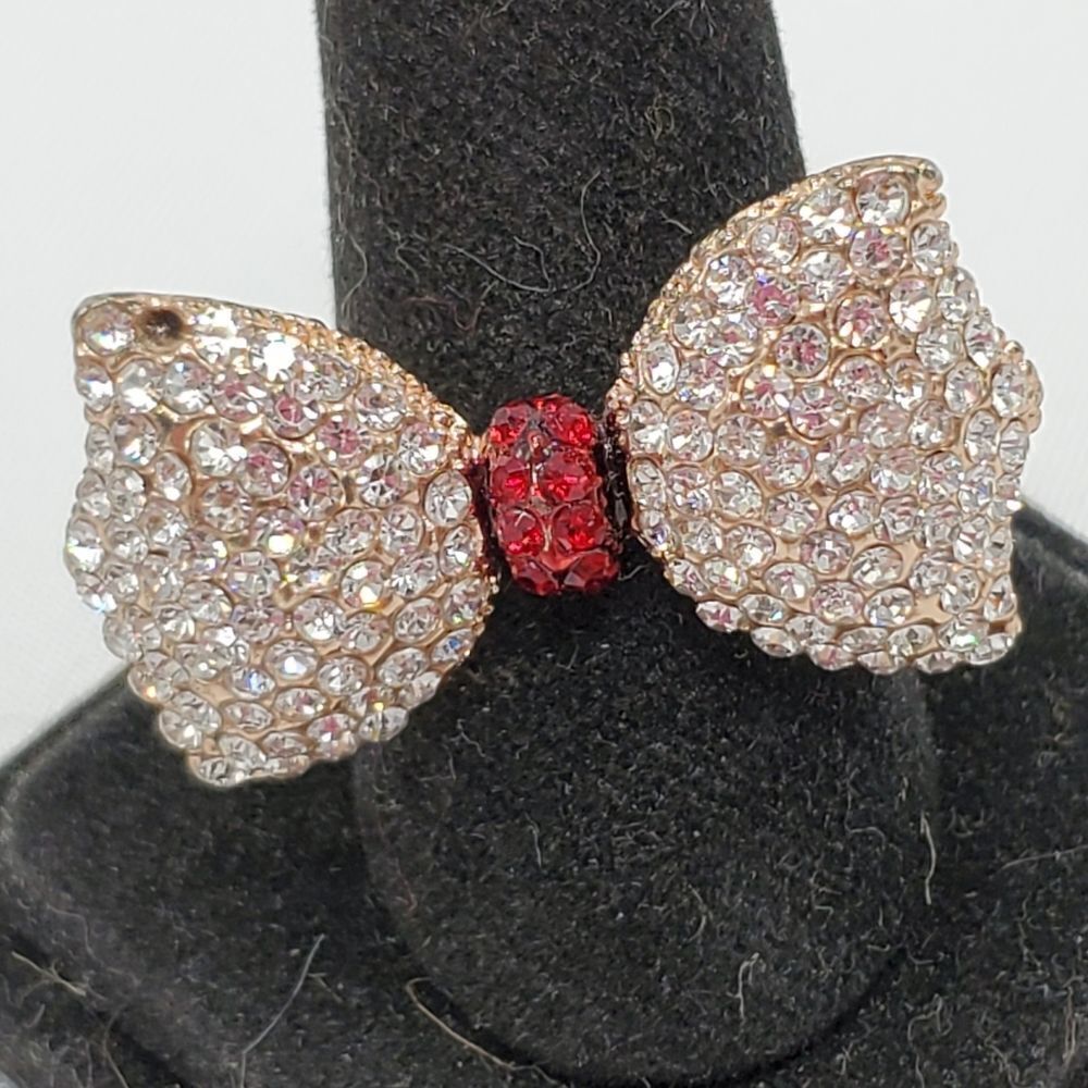 💜Charming Charlie Rose Gold Bow Ring